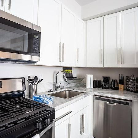 Luxurious Furnished Studio W Full Kitchen In Sd サンディエゴ エクステリア 写真